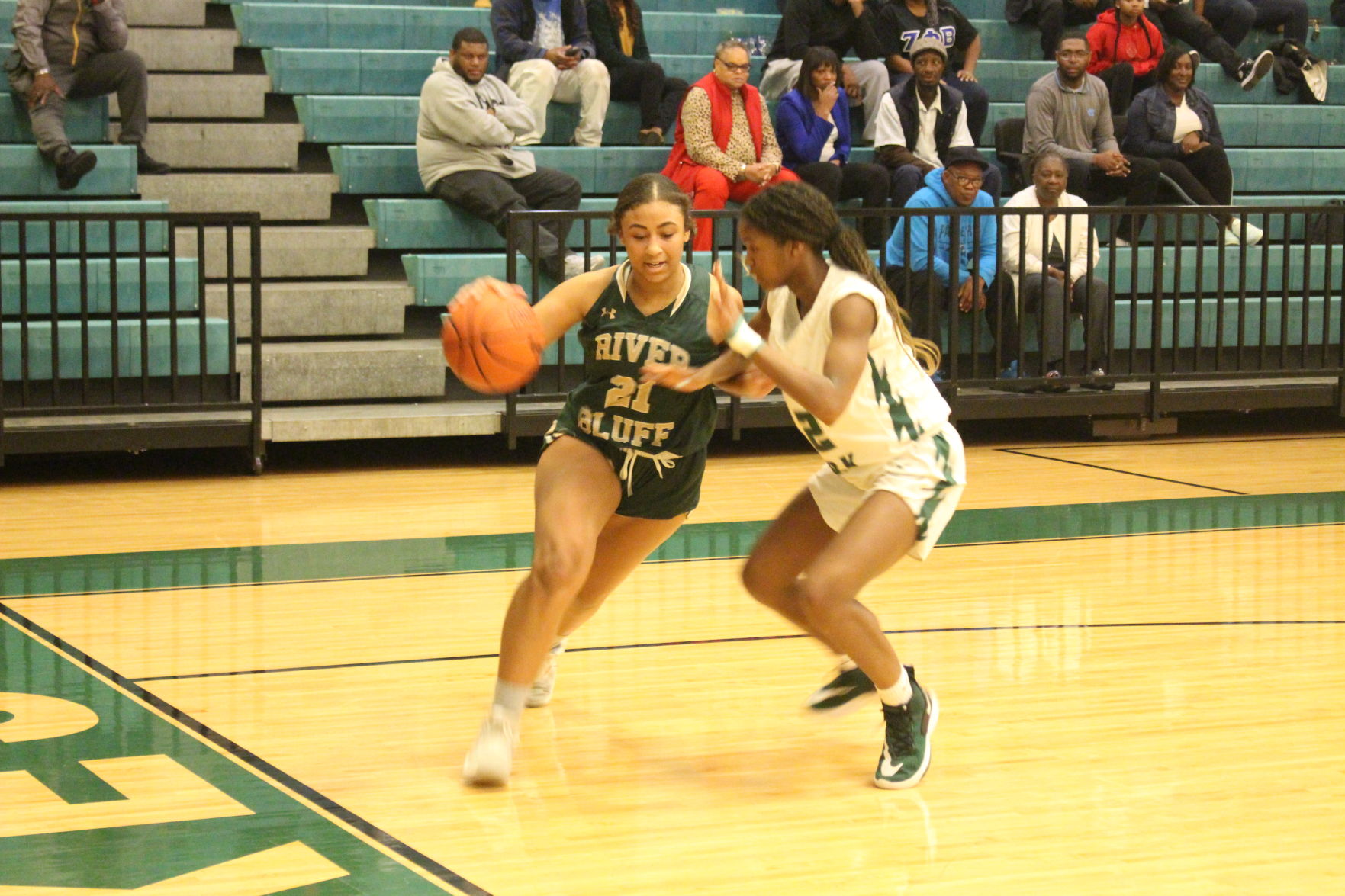 riverbluff girls basketball.JPG